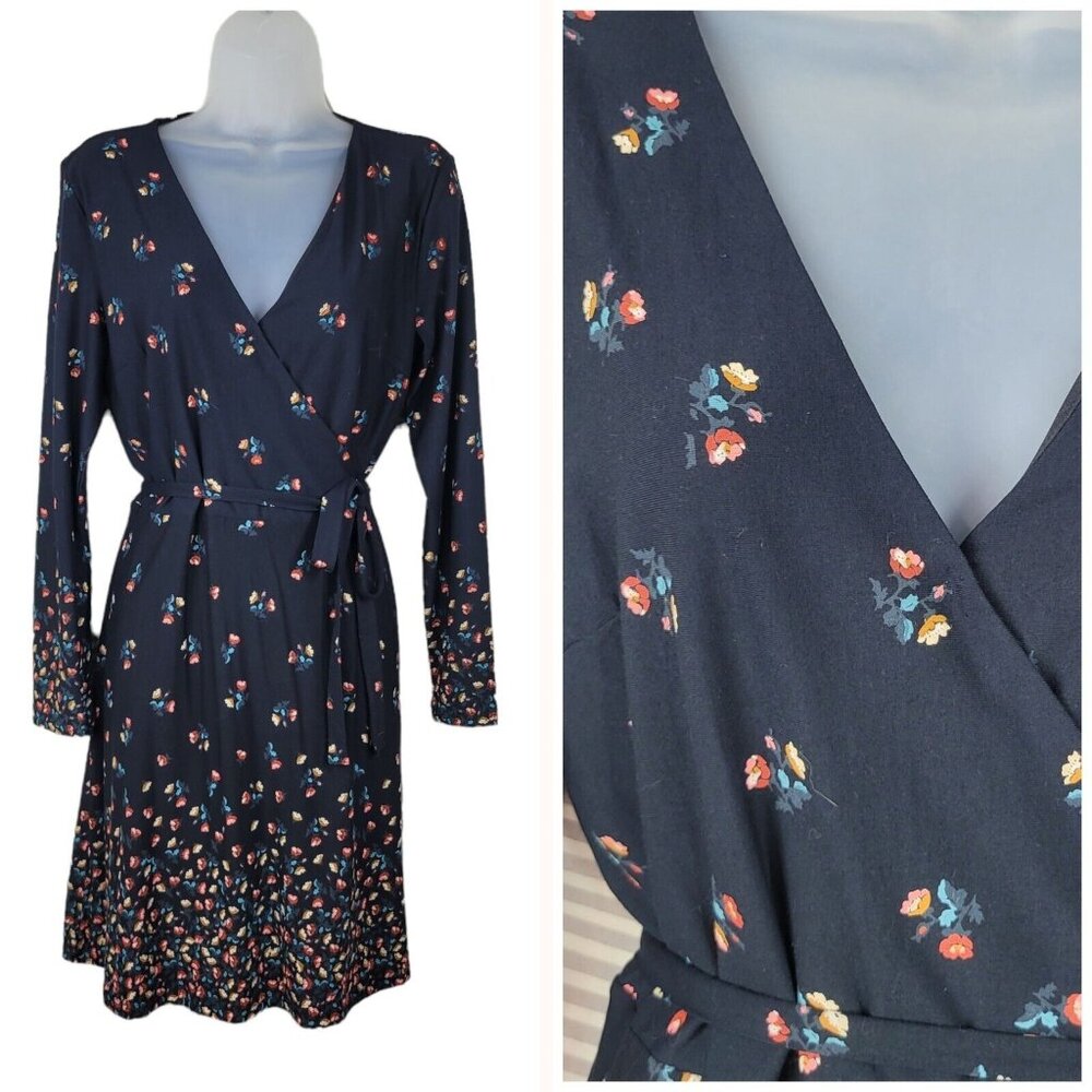 LOFT Wrap Dress Size Medium Stretch career Floral Midi party cocktail Black
